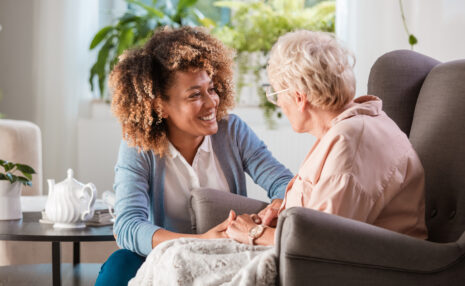 7 Ways Dementia Care Homes Create Safe Environments