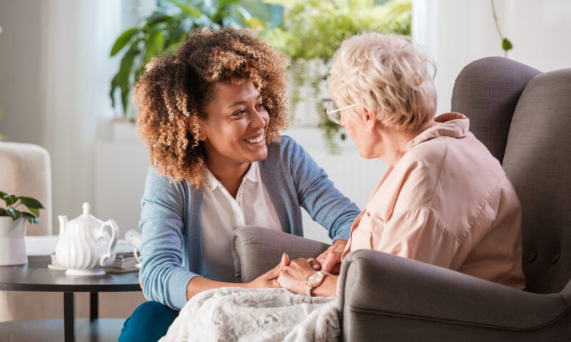 7 Ways Dementia Care Homes Create Safe Environments